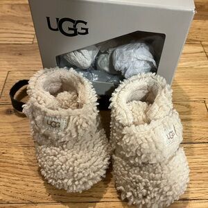UGG Bixbee Baby Booties size 0/1